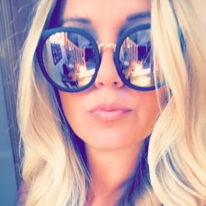 Meet your Posher, Kara